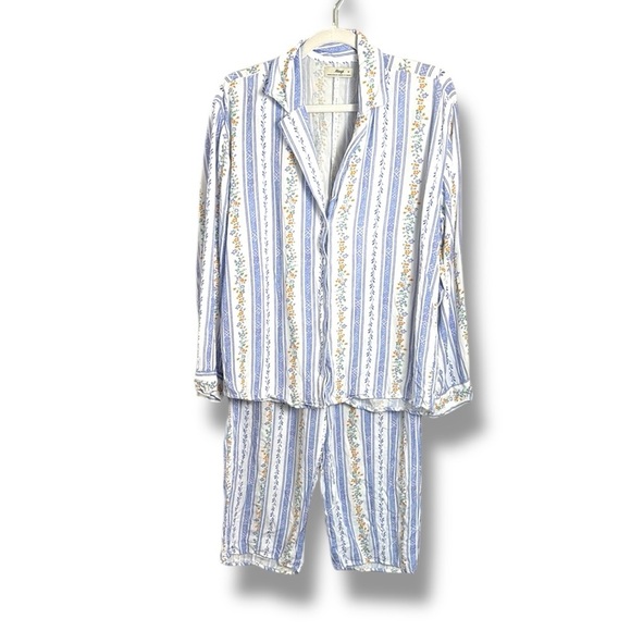 Maaji Long Sleeve Pajama Set Size Medium - Picture 1 of 10